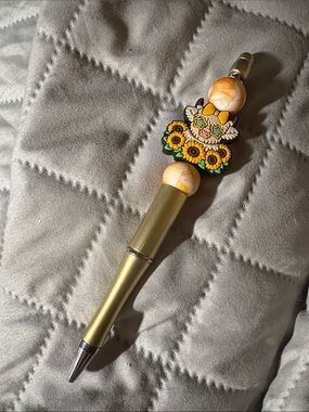 Sunflower Cow Charm Gold Ballpoint Pen
